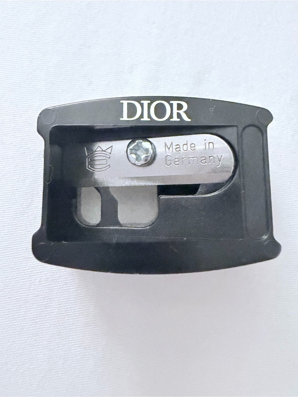 DIOR sharpener